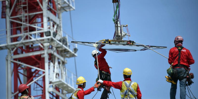 1912-migrantworkers-header